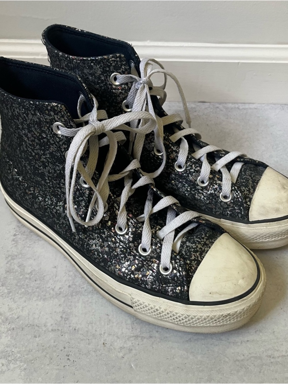Converse High Top Sneakers Women's 9.5 Black Silver Metallic Lace Up